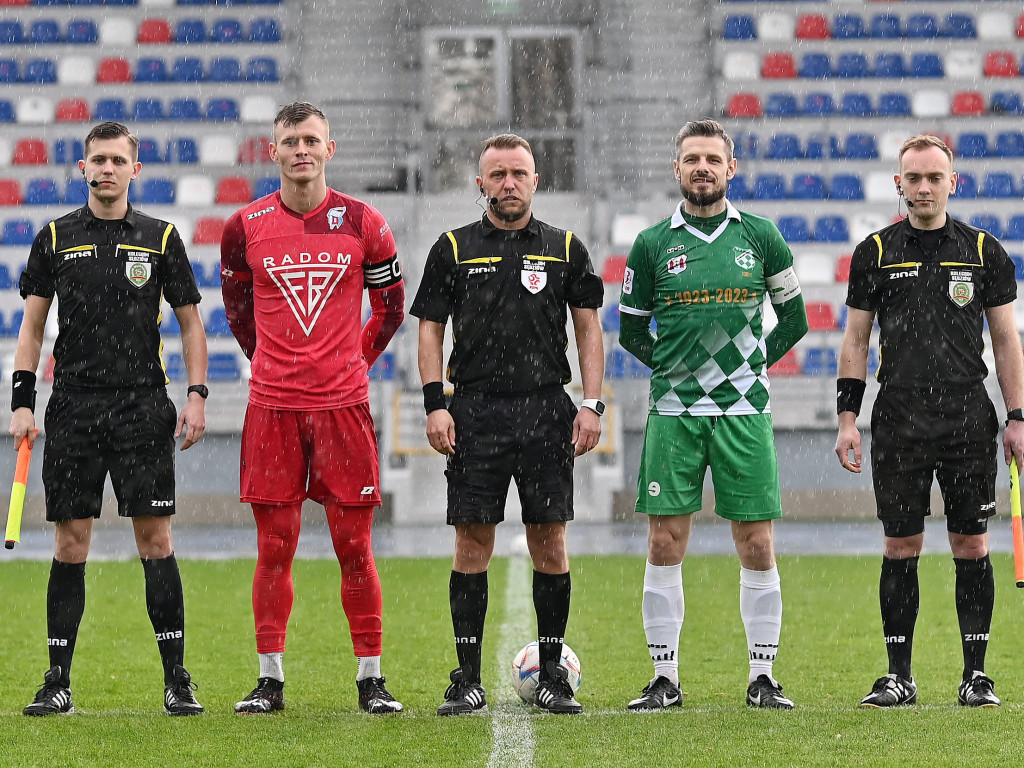 Lider w Mławie. Michał z hat-trickiem