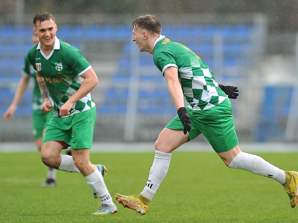 Lider w Mławie. Michał z hat-trickiem