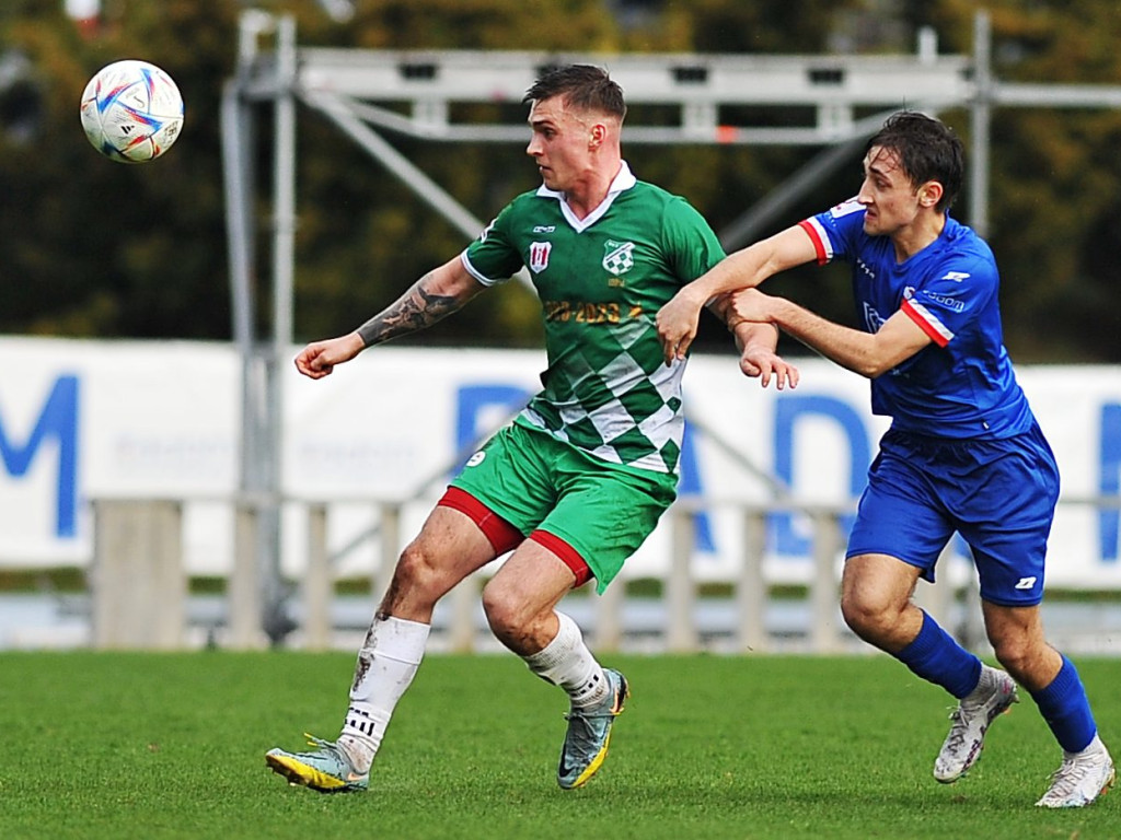 Lider w Mławie. Michał z hat-trickiem