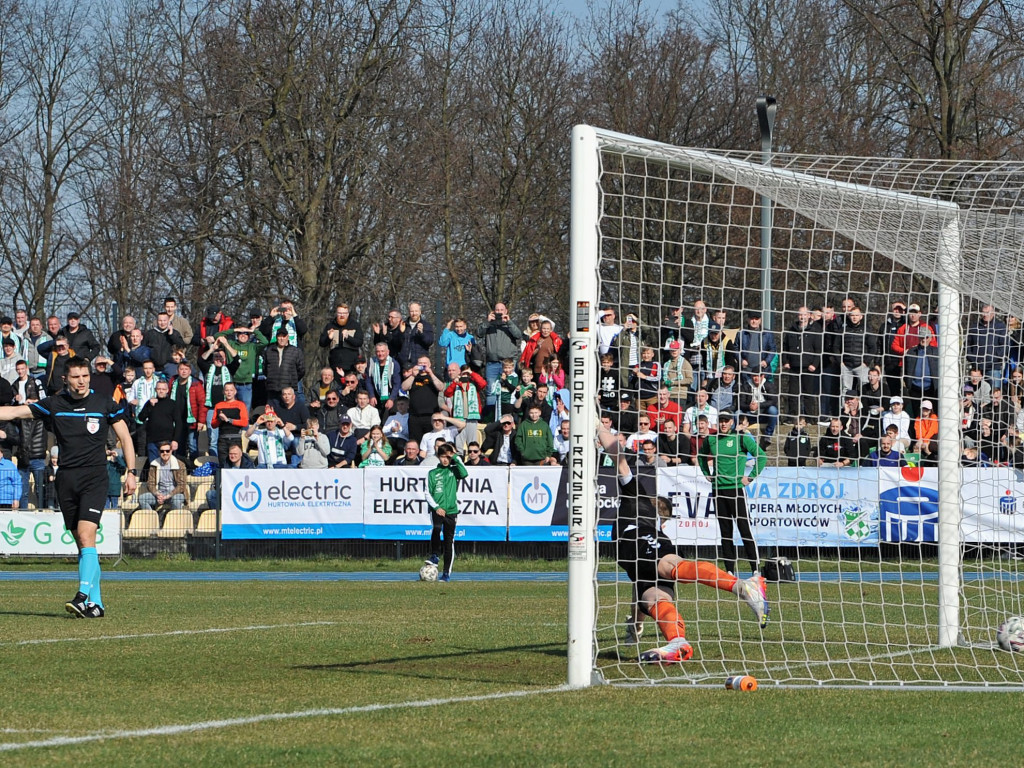 Doping jak w ekstraklasie. Udany rewanż Świtu