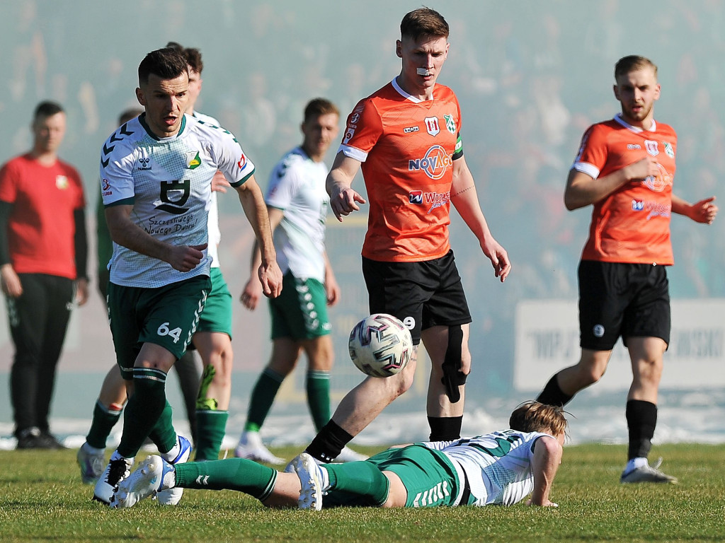 Doping jak w ekstraklasie. Udany rewanż Świtu