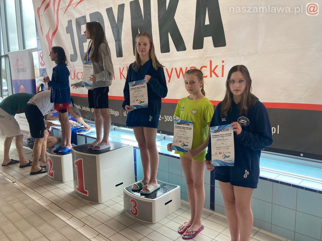 Wiosna w Elblągu. Pływackie emocje