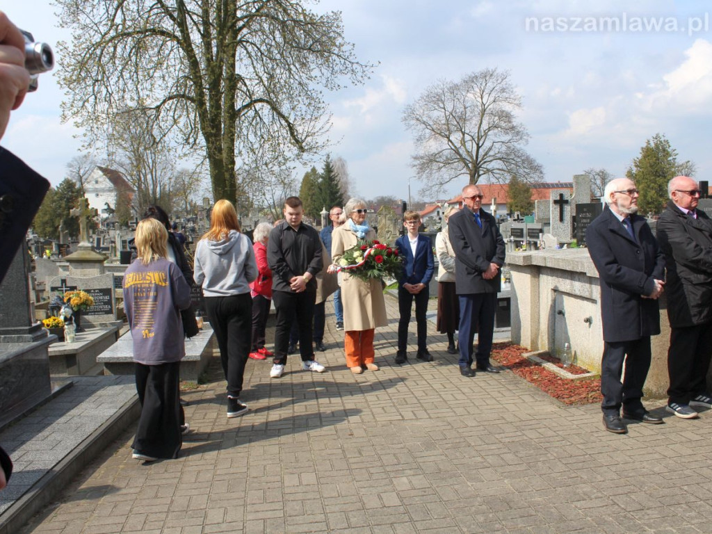 Mławianie uczcili pamięć ofiar Zbrodni Katyńskiej