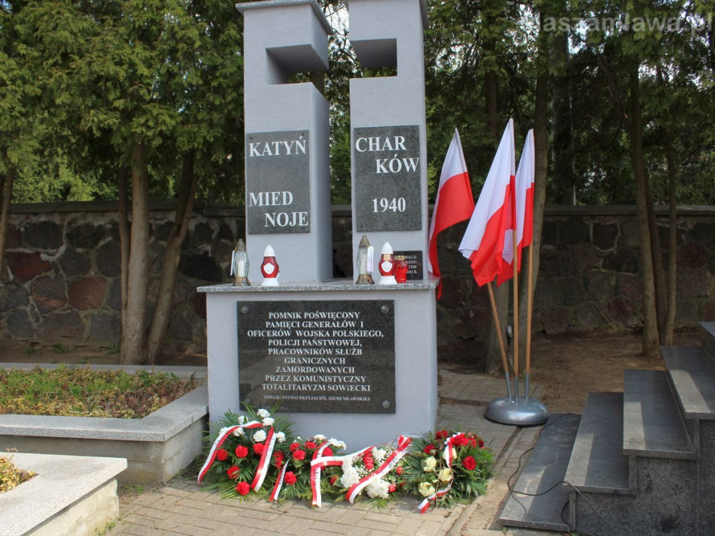 Mławianie uczcili pamięć ofiar Zbrodni Katyńskiej