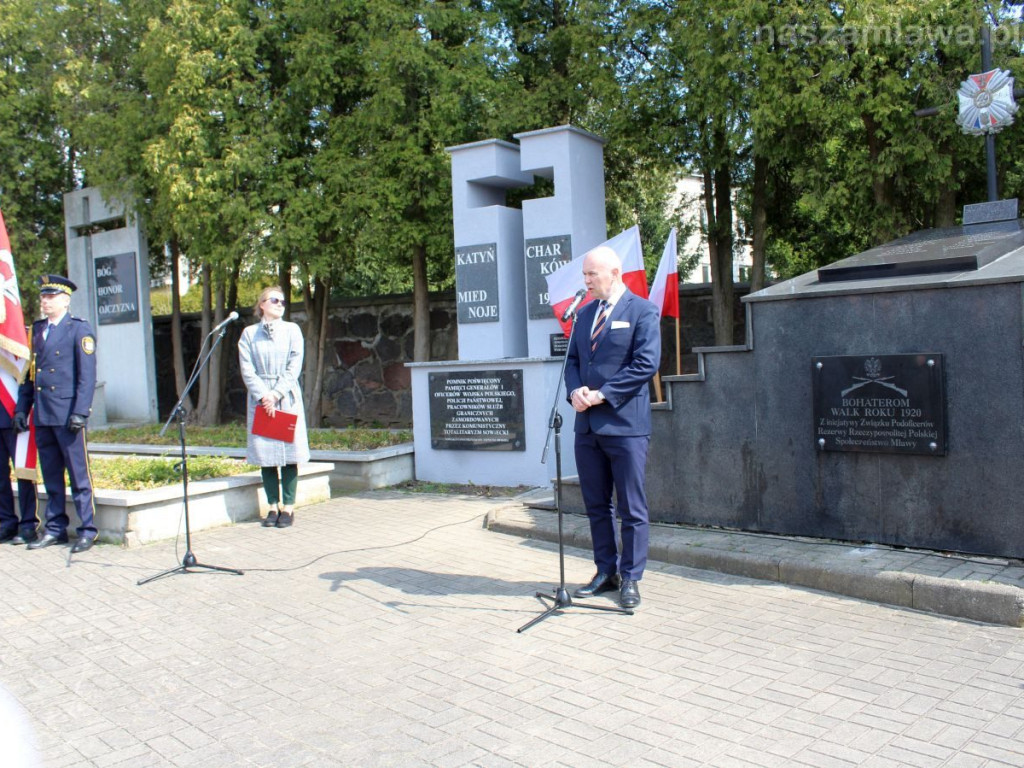 Mławianie uczcili pamięć ofiar Zbrodni Katyńskiej