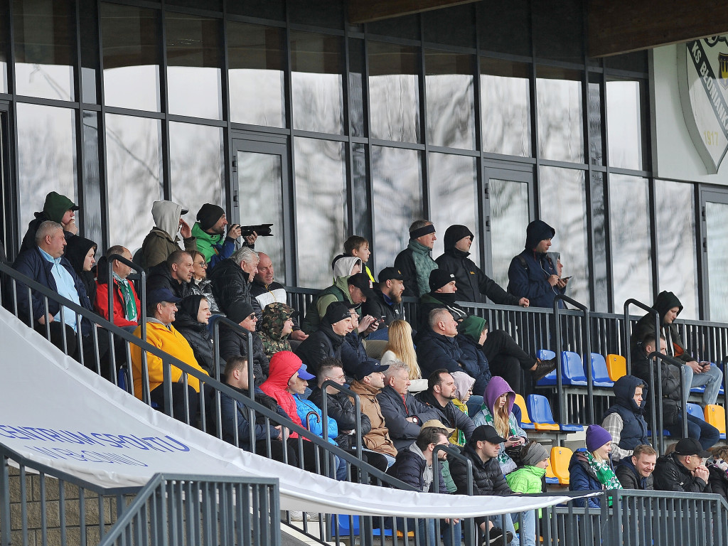 Pół godziny i po sprawie. Mławianka znowu liderem