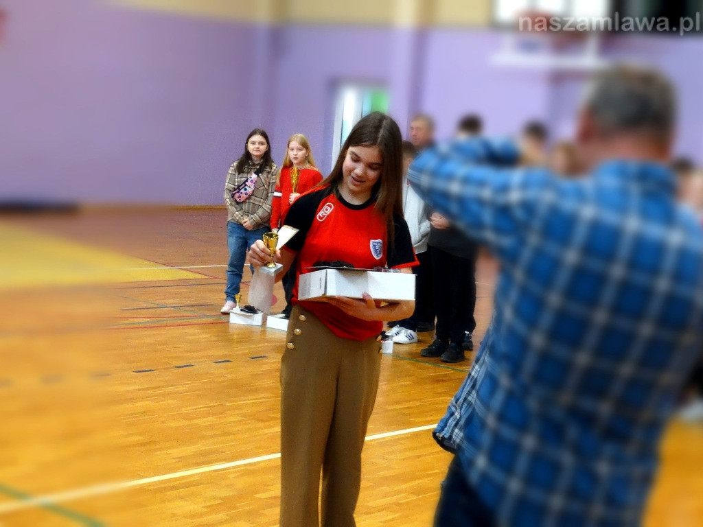 Dzieci i młodzież w turnieju o ruchu drogowym [ZDJĘCIA]