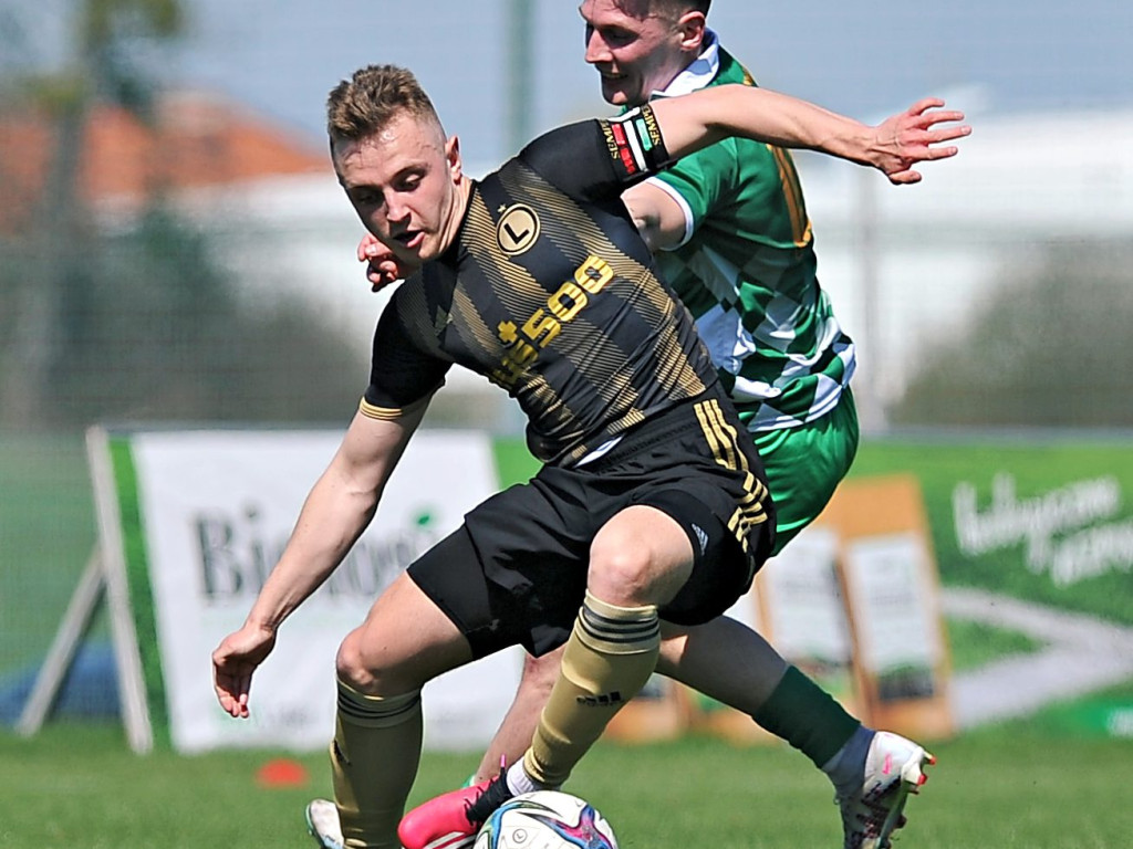 Miłe złego początki. Legioniści za mocni