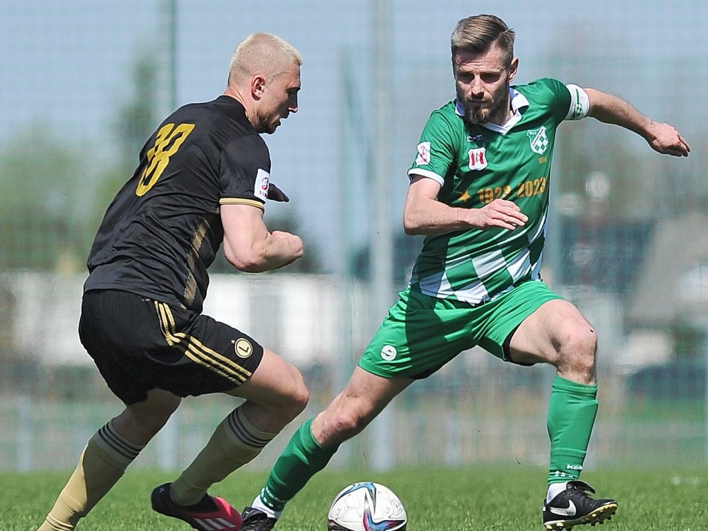 Miłe złego początki. Legioniści za mocni