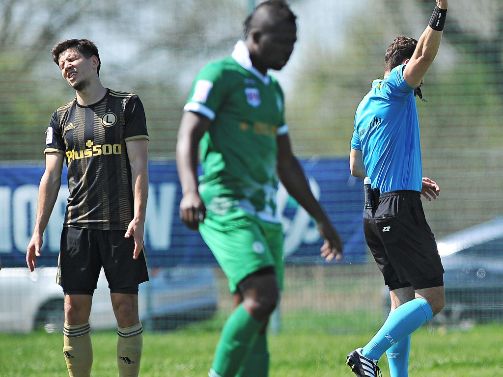 Miłe złego początki. Legioniści za mocni