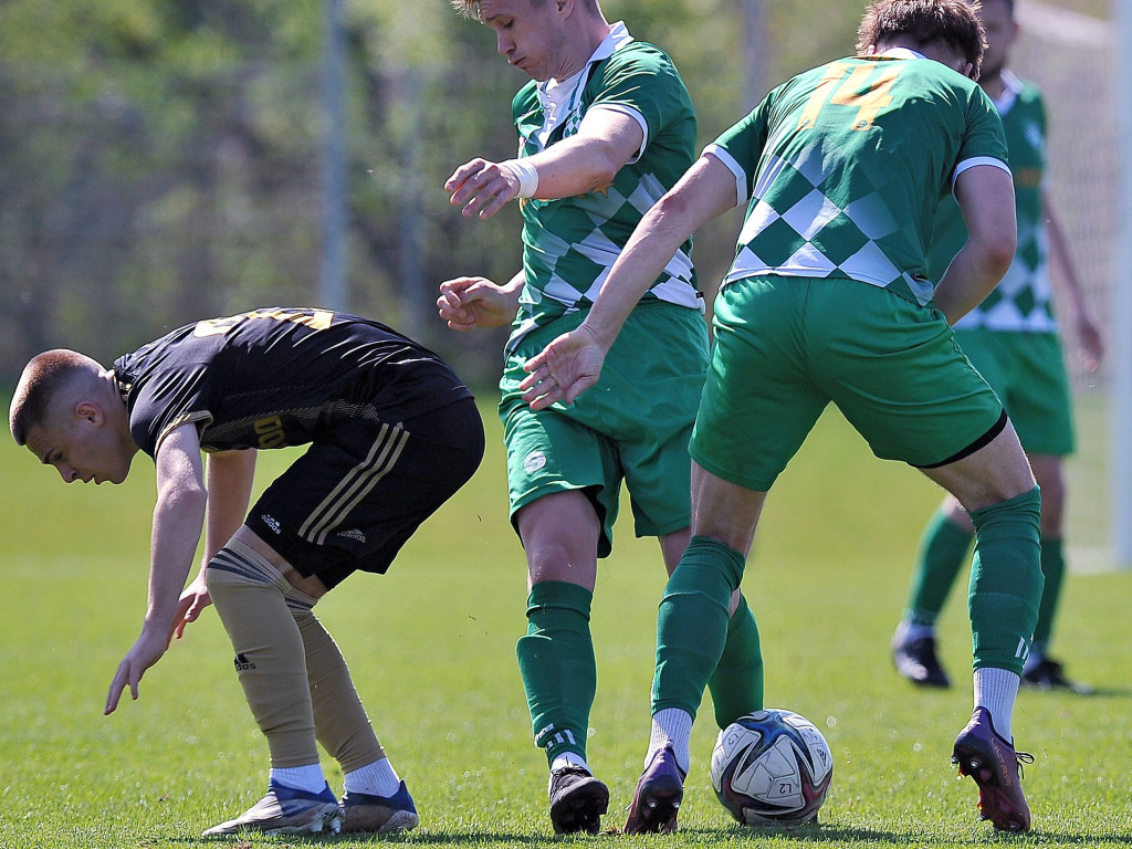 Miłe złego początki. Legioniści za mocni