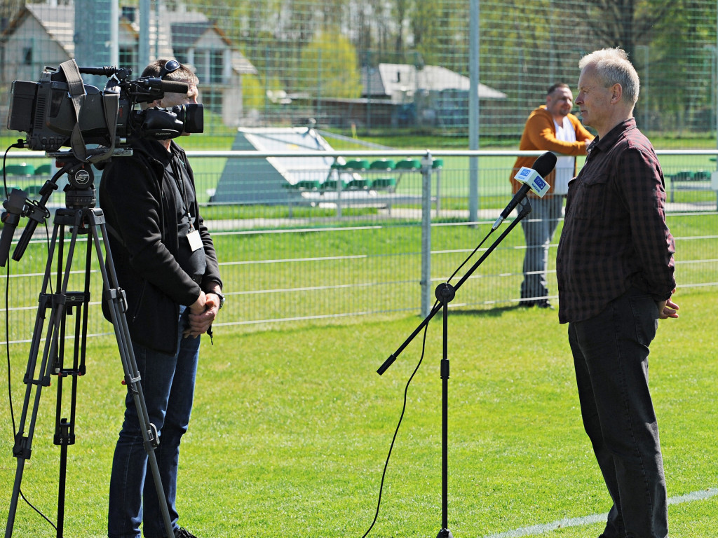 Miłe złego początki. Legioniści za mocni
