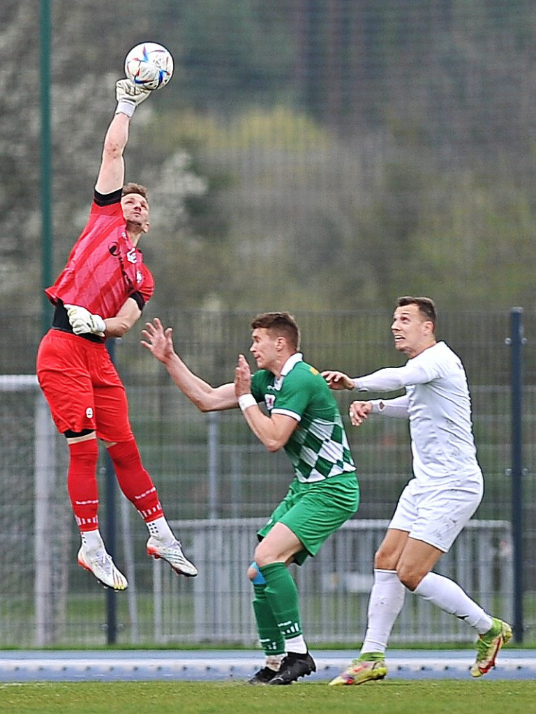 Warta skuteczniejsza. Tylko punkt w dwumeczu