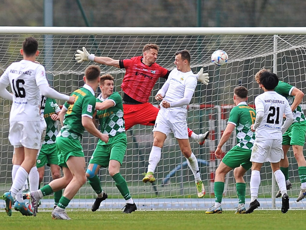 Warta skuteczniejsza. Tylko punkt w dwumeczu