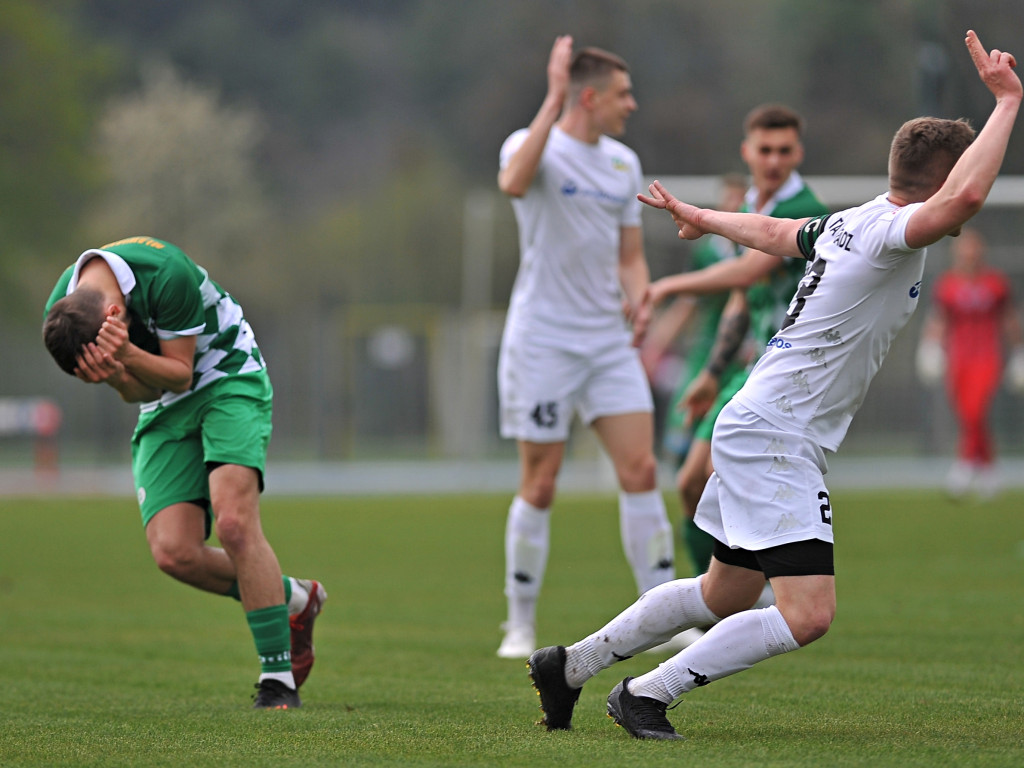 Warta skuteczniejsza. Tylko punkt w dwumeczu