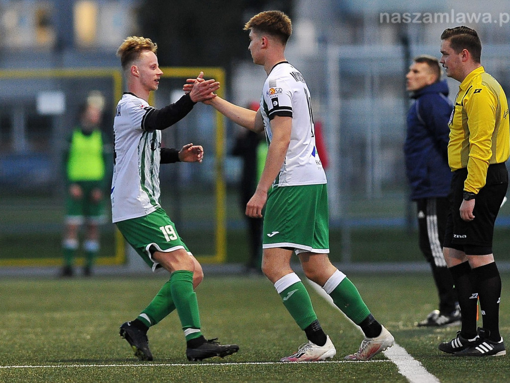 Rezerwy na szóstkę, Żak zdobył Nasielsk