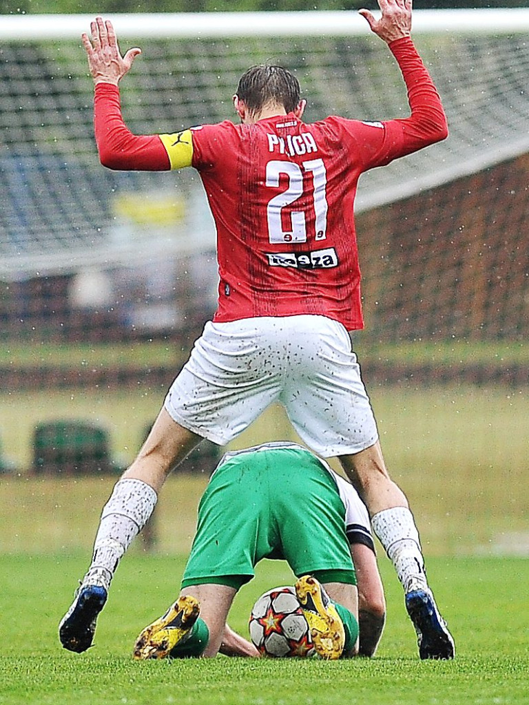 Mławianka poległa w Białobrzegach. Czerwono na koniec