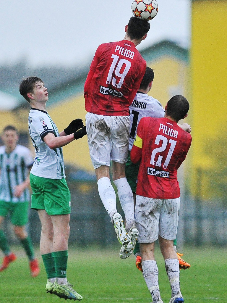 Mławianka poległa w Białobrzegach. Czerwono na koniec