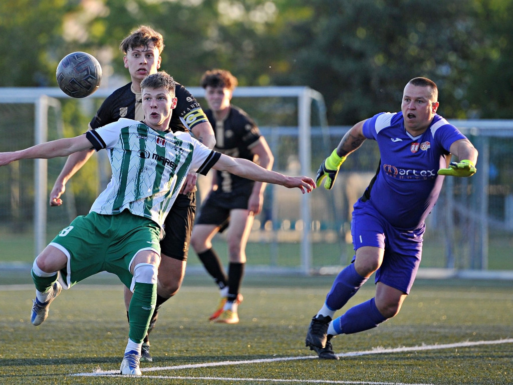 Rezerwy Mławianki w A-klasie. Walkower i remis