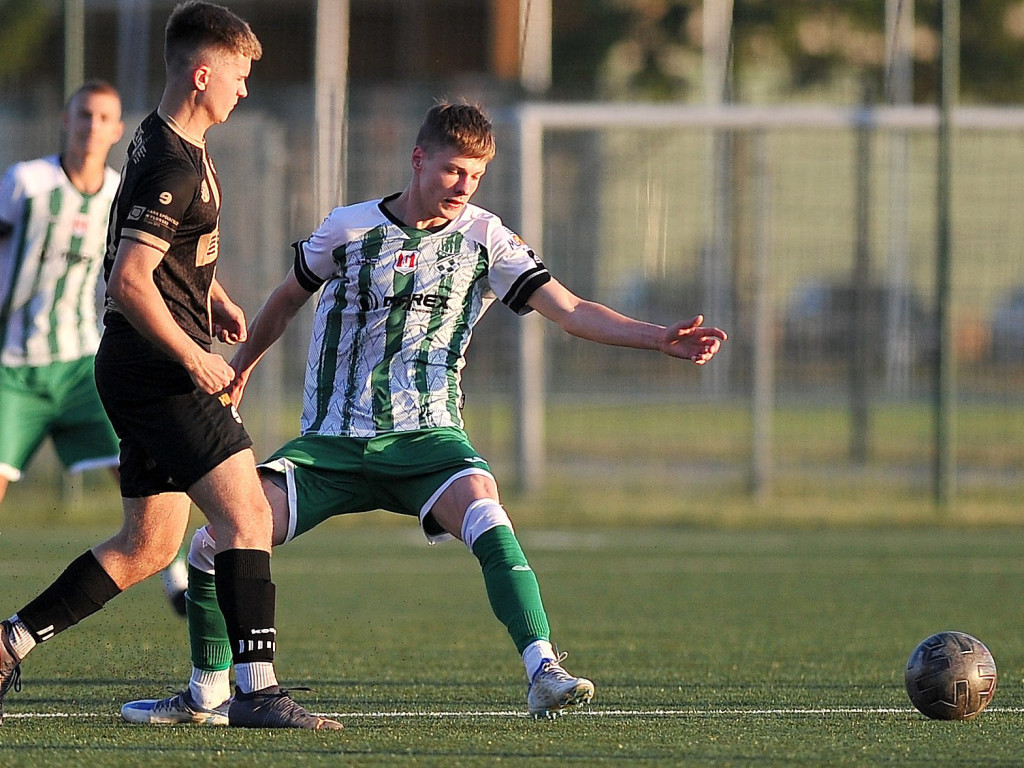 Rezerwy Mławianki w A-klasie. Walkower i remis