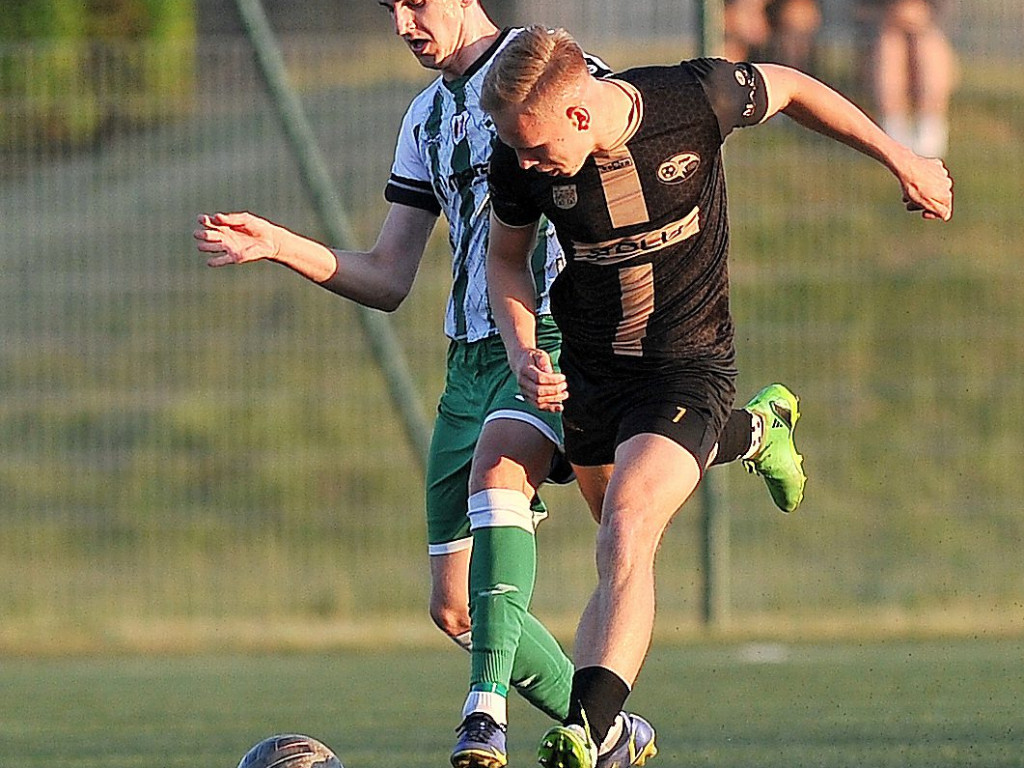 Rezerwy Mławianki w A-klasie. Walkower i remis