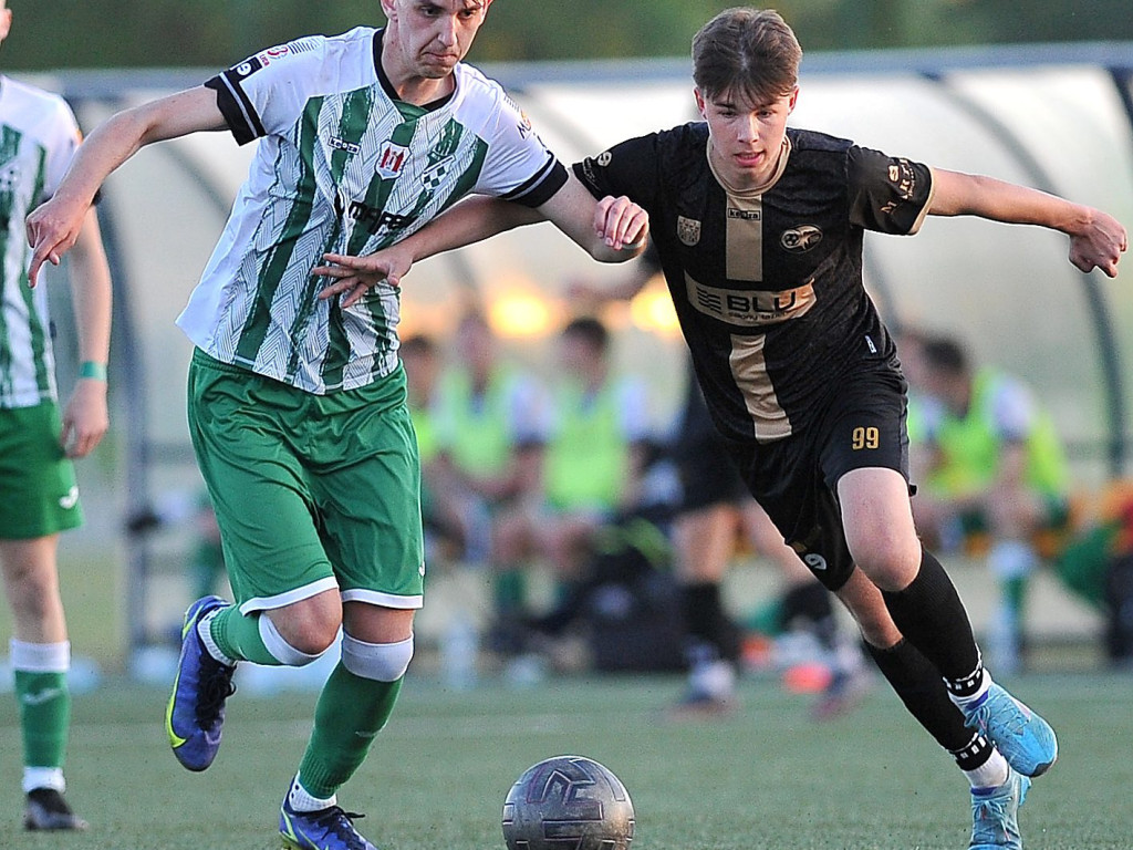 Rezerwy Mławianki w A-klasie. Walkower i remis