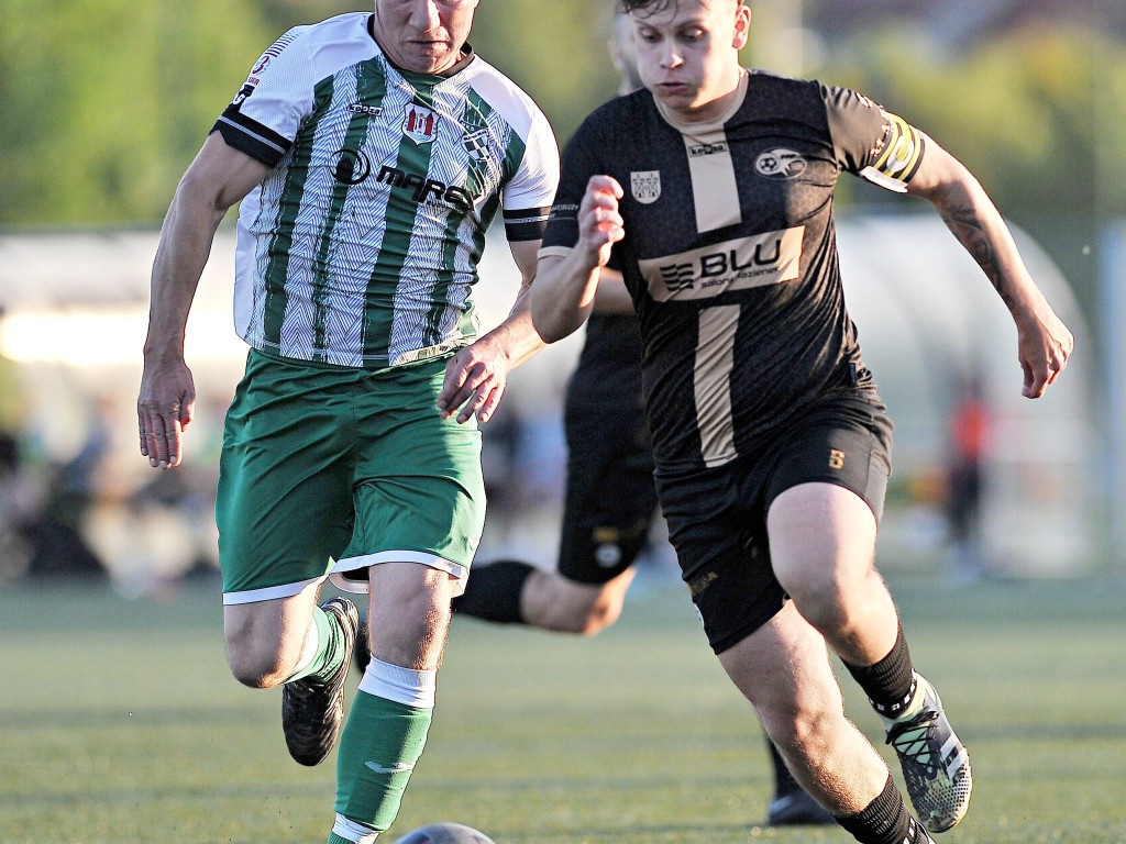 Rezerwy Mławianki w A-klasie. Walkower i remis