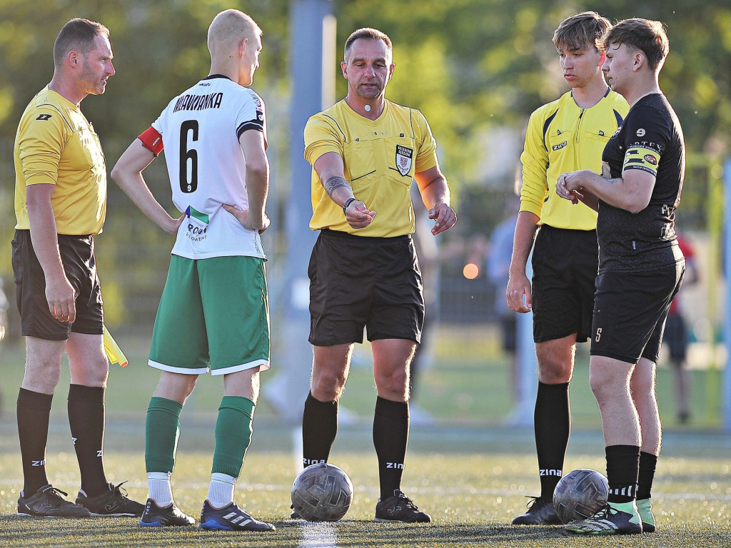 Rezerwy Mławianki w A-klasie. Walkower i remis