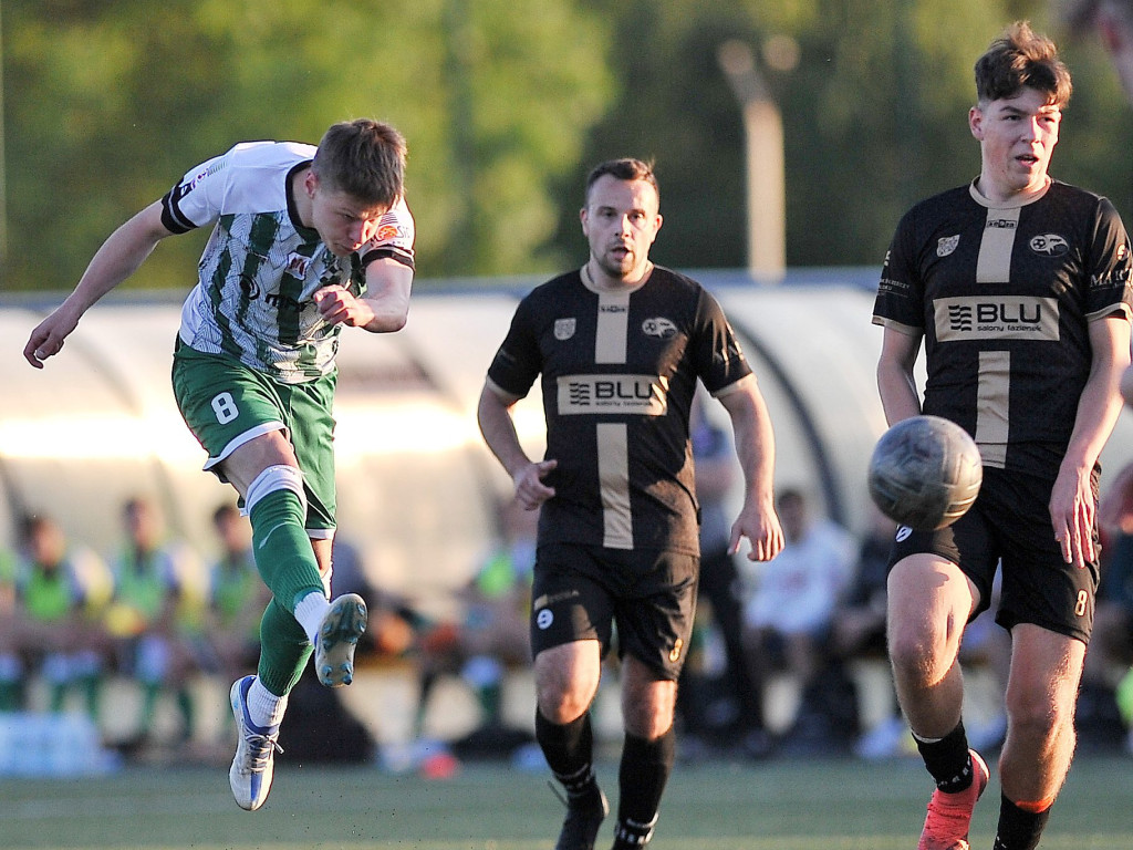 Rezerwy Mławianki w A-klasie. Walkower i remis