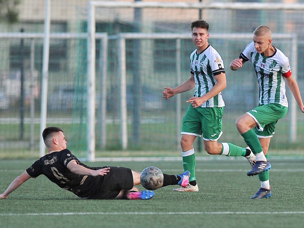 Rezerwy Mławianki w A-klasie. Walkower i remis