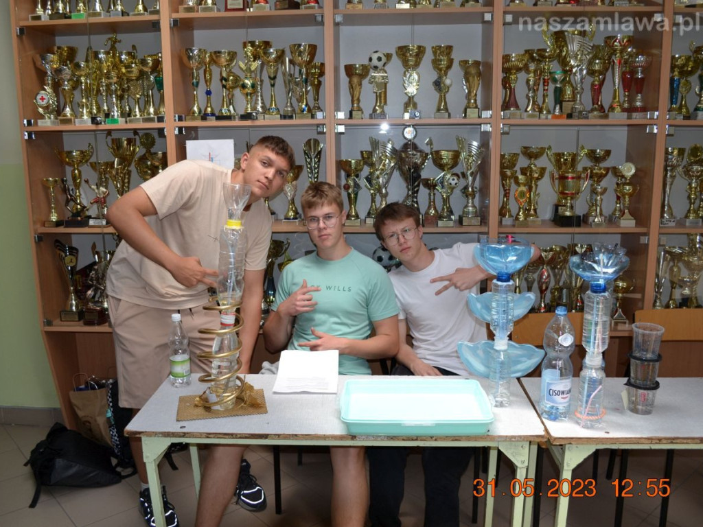 Święto nauki w pierwszym liceum [ZDJĘCIA]