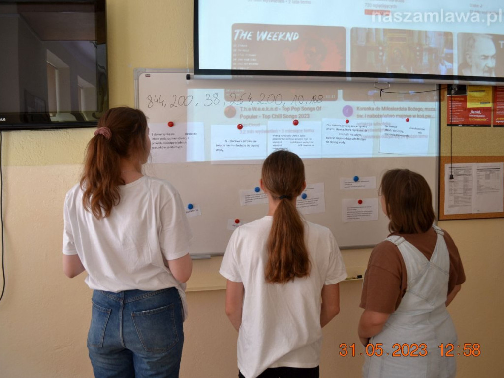 Święto nauki w pierwszym liceum [ZDJĘCIA]