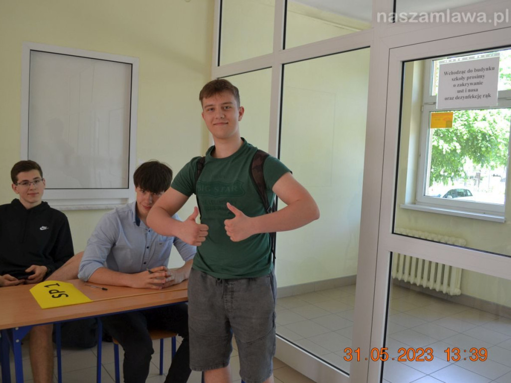 Święto nauki w pierwszym liceum [ZDJĘCIA]