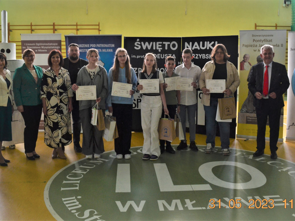 Święto nauki w pierwszym liceum [ZDJĘCIA]