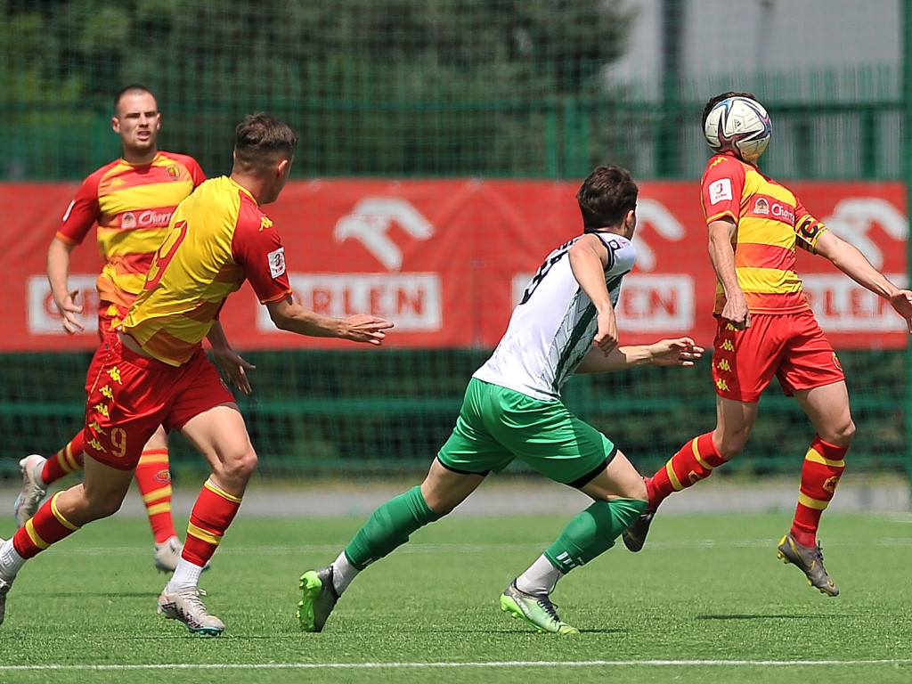 Cudna przewrotka Odillona. Kapitalna pogoń Mławianki