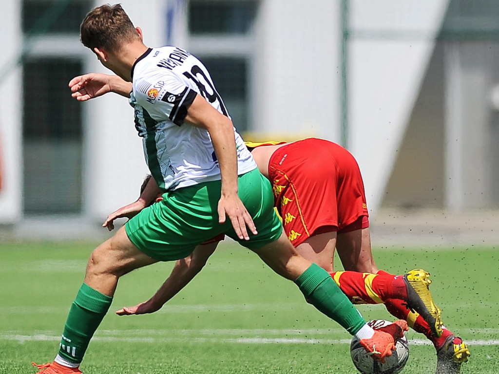 Cudna przewrotka Odillona. Kapitalna pogoń Mławianki