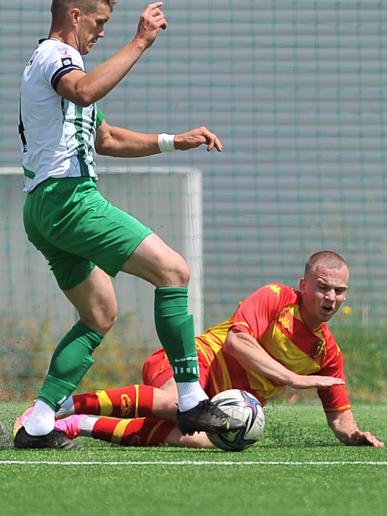 Cudna przewrotka Odillona. Kapitalna pogoń Mławianki