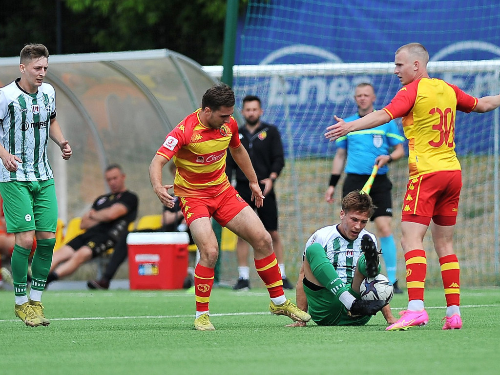 Cudna przewrotka Odillona. Kapitalna pogoń Mławianki