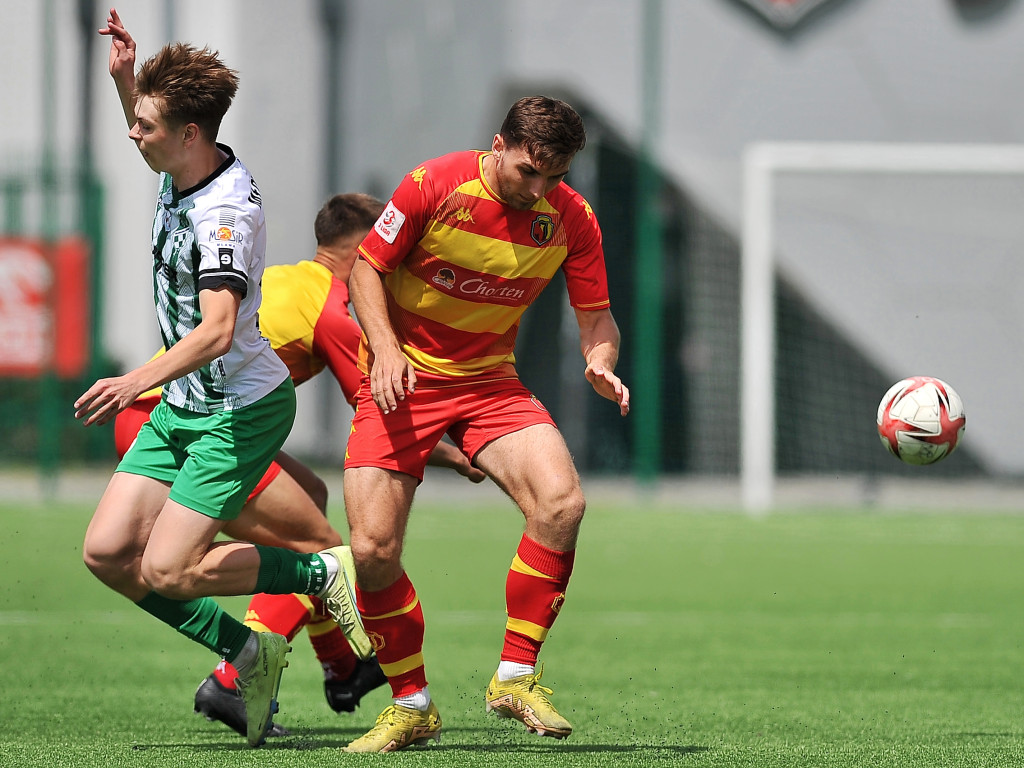 Cudna przewrotka Odillona. Kapitalna pogoń Mławianki