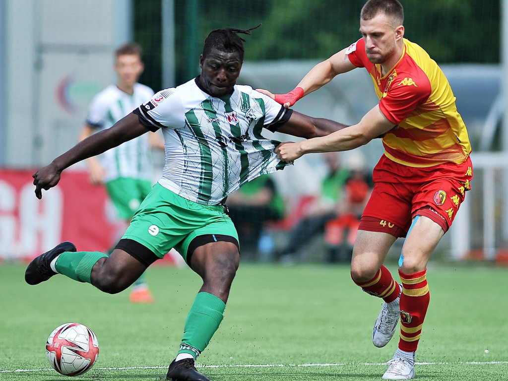 Cudna przewrotka Odillona. Kapitalna pogoń Mławianki