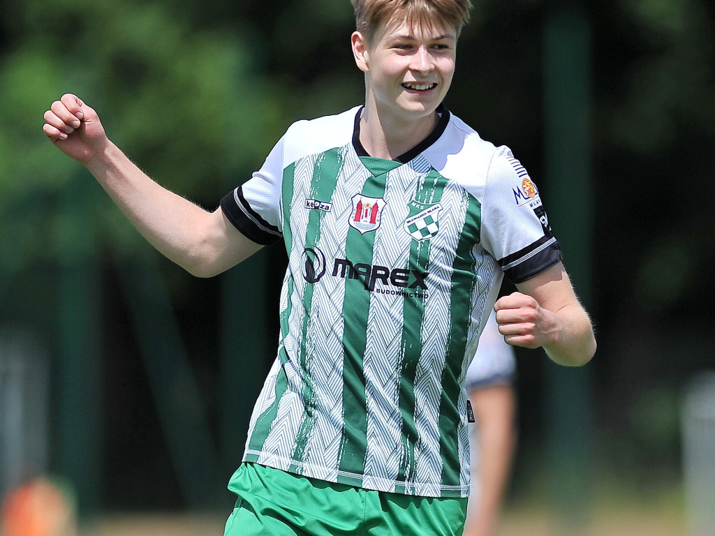 Cudna przewrotka Odillona. Kapitalna pogoń Mławianki