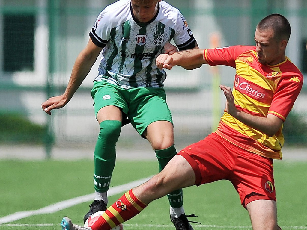 Cudna przewrotka Odillona. Kapitalna pogoń Mławianki