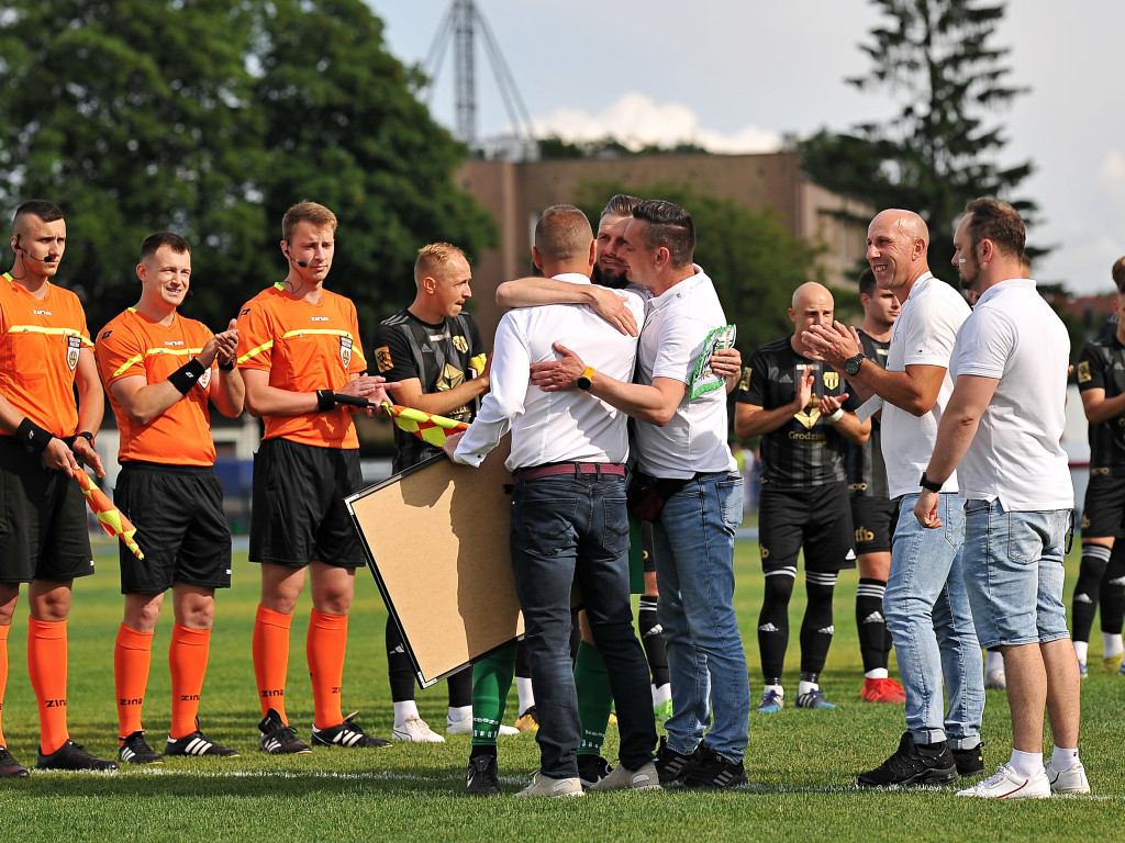 Korona dla Mateusza. Pożegnanie Rogala