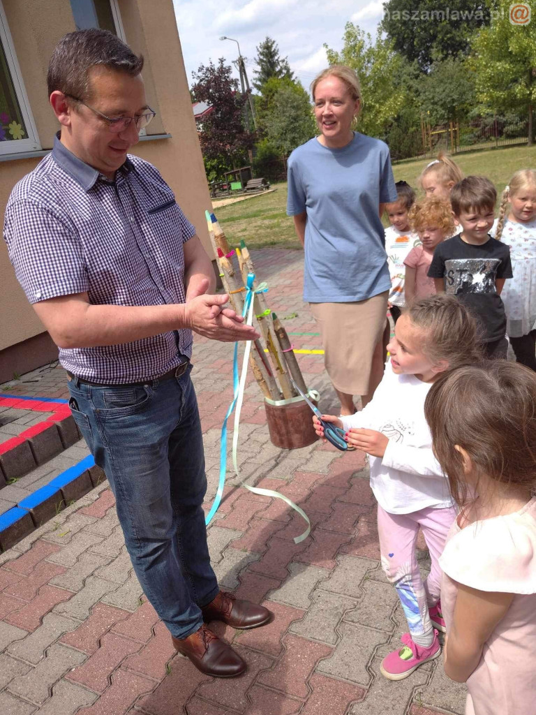 Zabawy chodnikowe dzieci [ZDJĘCIA]