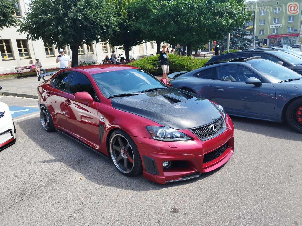 Dni Mławy 2023. Zlot samochodów tuningowanych [ZDJĘCIA]