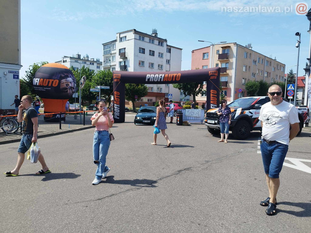 Dni Mławy 2023. Zlot samochodów tuningowanych [ZDJĘCIA]
