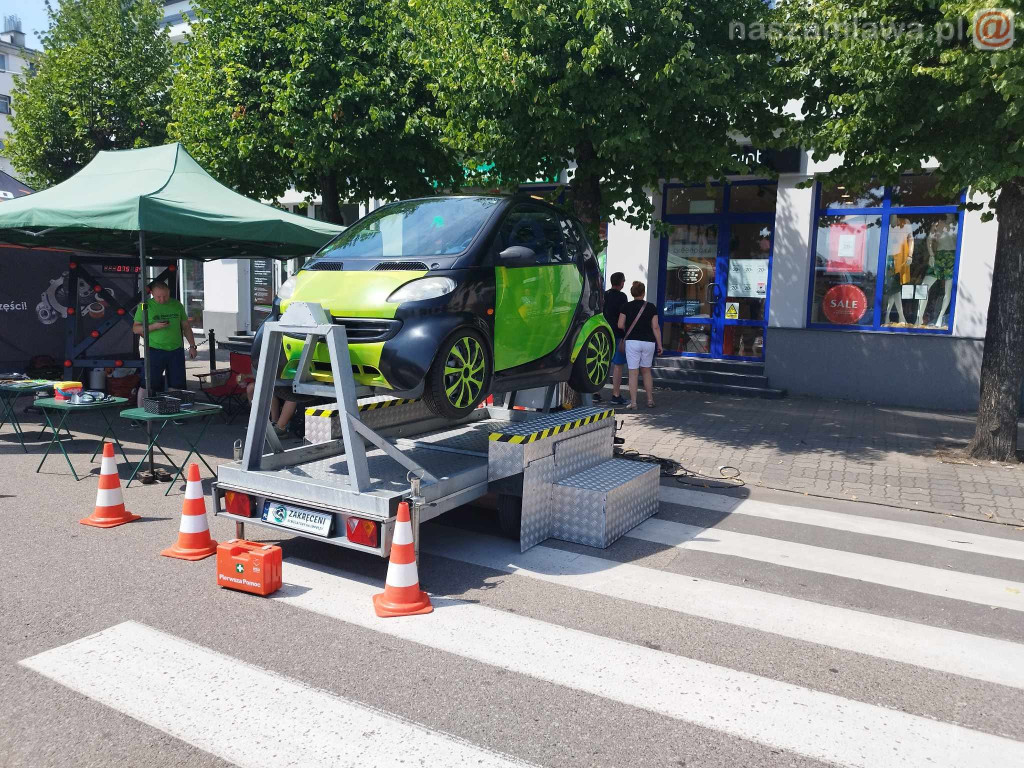 Dni Mławy 2023. Zlot samochodów tuningowanych [ZDJĘCIA]