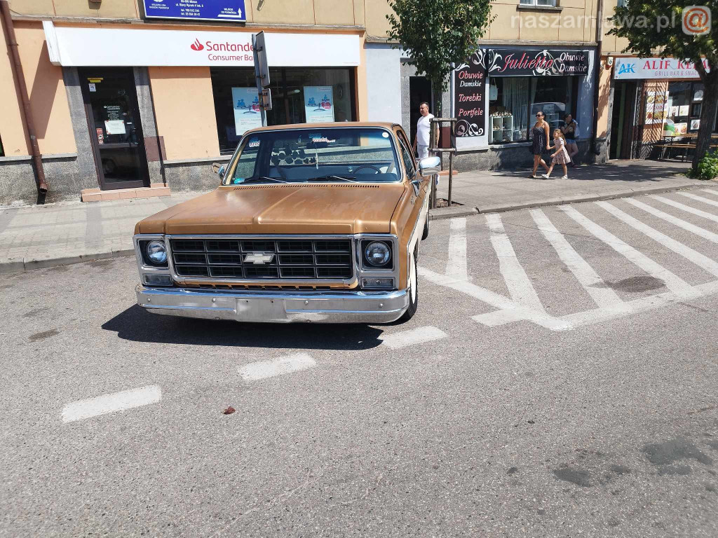 Dni Mławy 2023. Zlot samochodów tuningowanych [ZDJĘCIA]