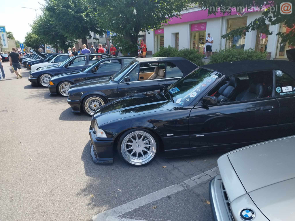 Dni Mławy 2023. Zlot samochodów tuningowanych [ZDJĘCIA]