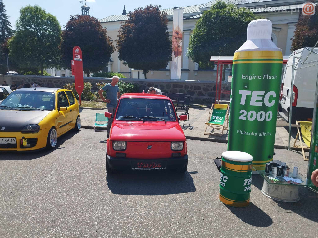 Dni Mławy 2023. Zlot samochodów tuningowanych [ZDJĘCIA]